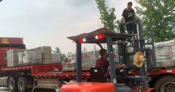 宝鸡 黄金麻冰裂纹，地铺石装车