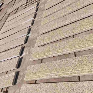 宝鸡 黄金麻花岗岩光面楼梯踏步