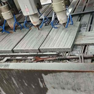 宝鸡 芝麻白花岗岩荔枝面盲道雕刻