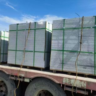 宝鸡 芝麻白花岗岩地铺石装车日常