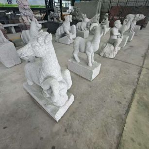宝鸡 芝麻白花岗岩造型立体雕刻——十二生肖