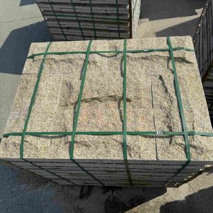 宝鸡 黄金麻花岗岩石材自然面蘑菇石成品