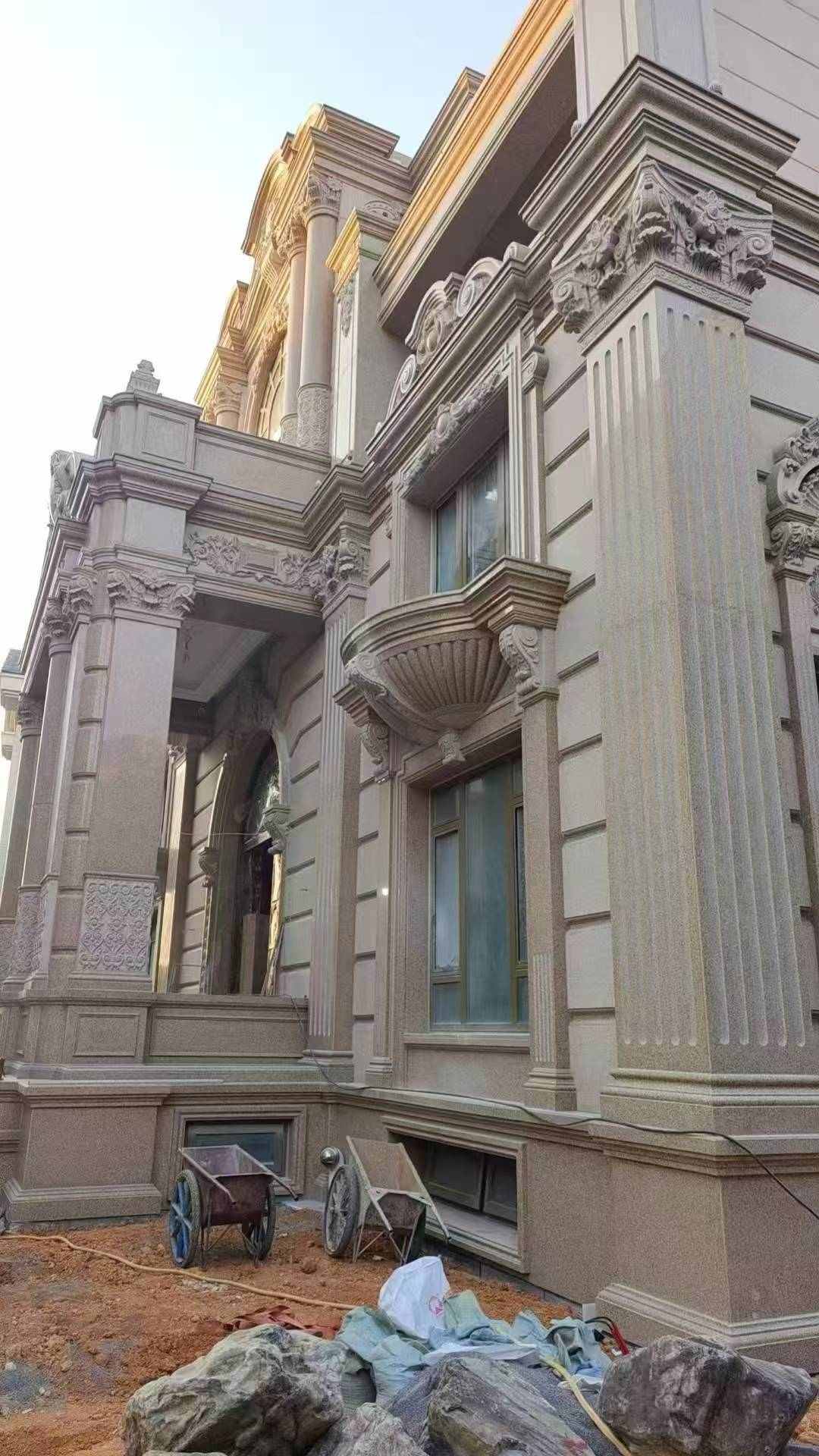 宝鸡 黄金麻花岗岩光面别墅外墙干挂施工完成