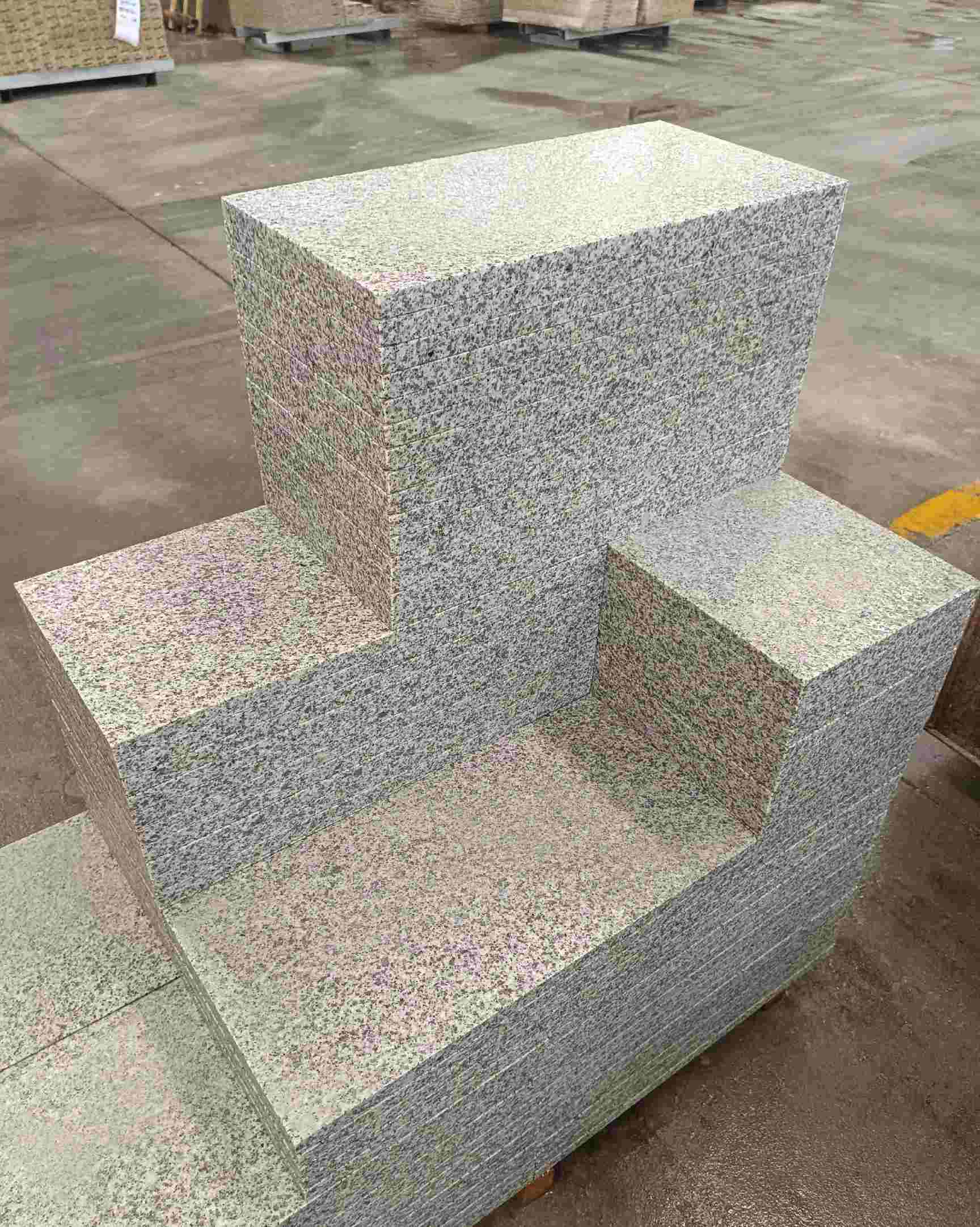 宝鸡 白麻花岗岩荔枝面地铺石