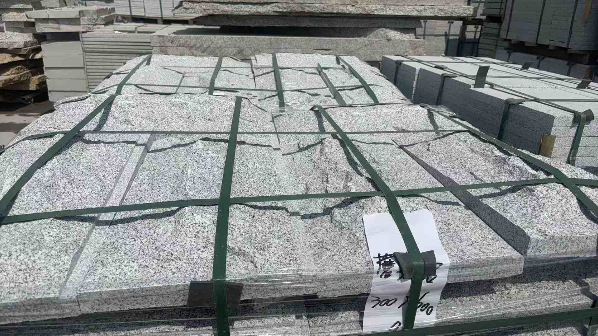 宝鸡 芝麻白蘑菇石成品