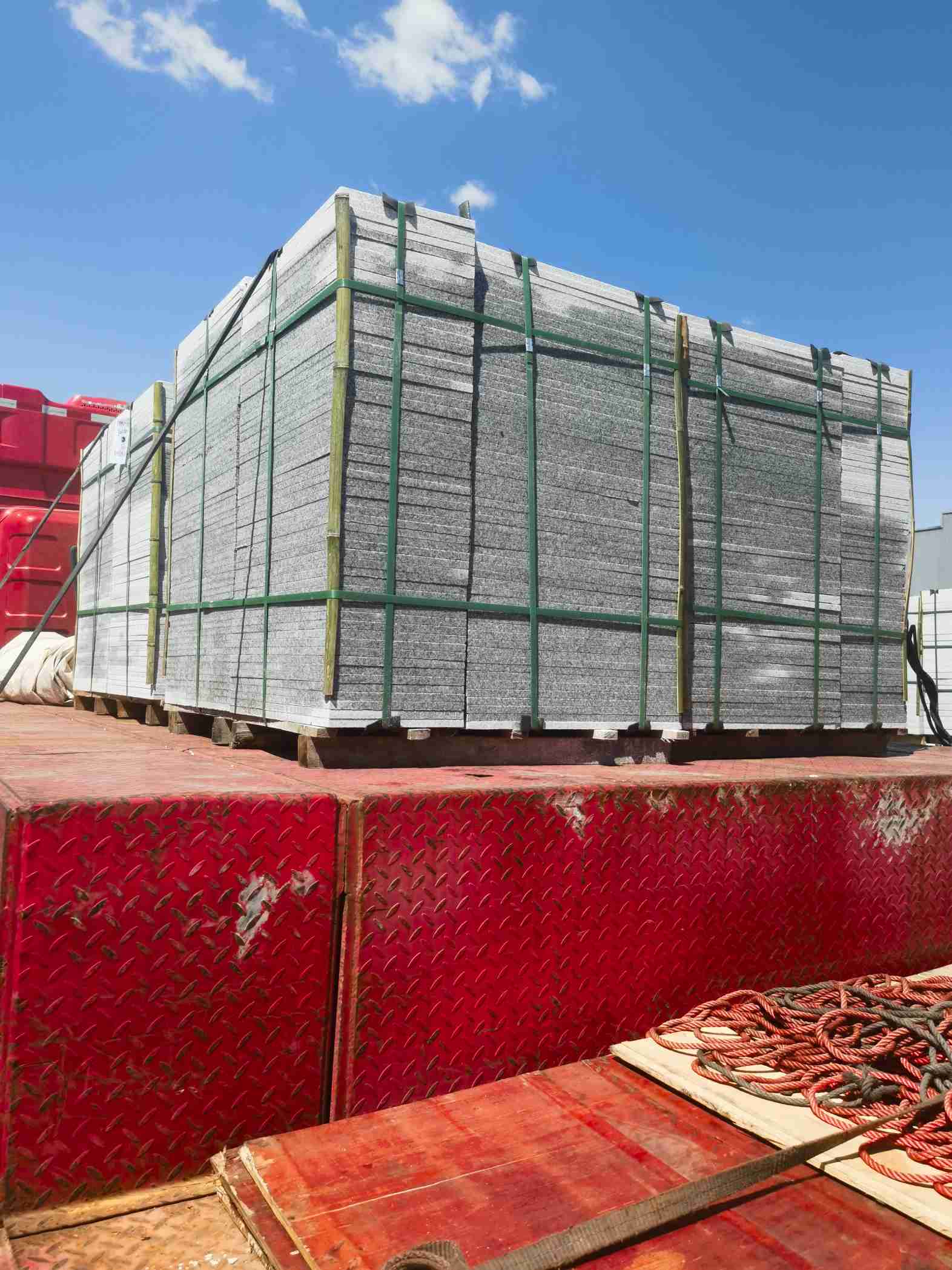 宝鸡 芝麻白火烧规格板地铺石300*600/600*600