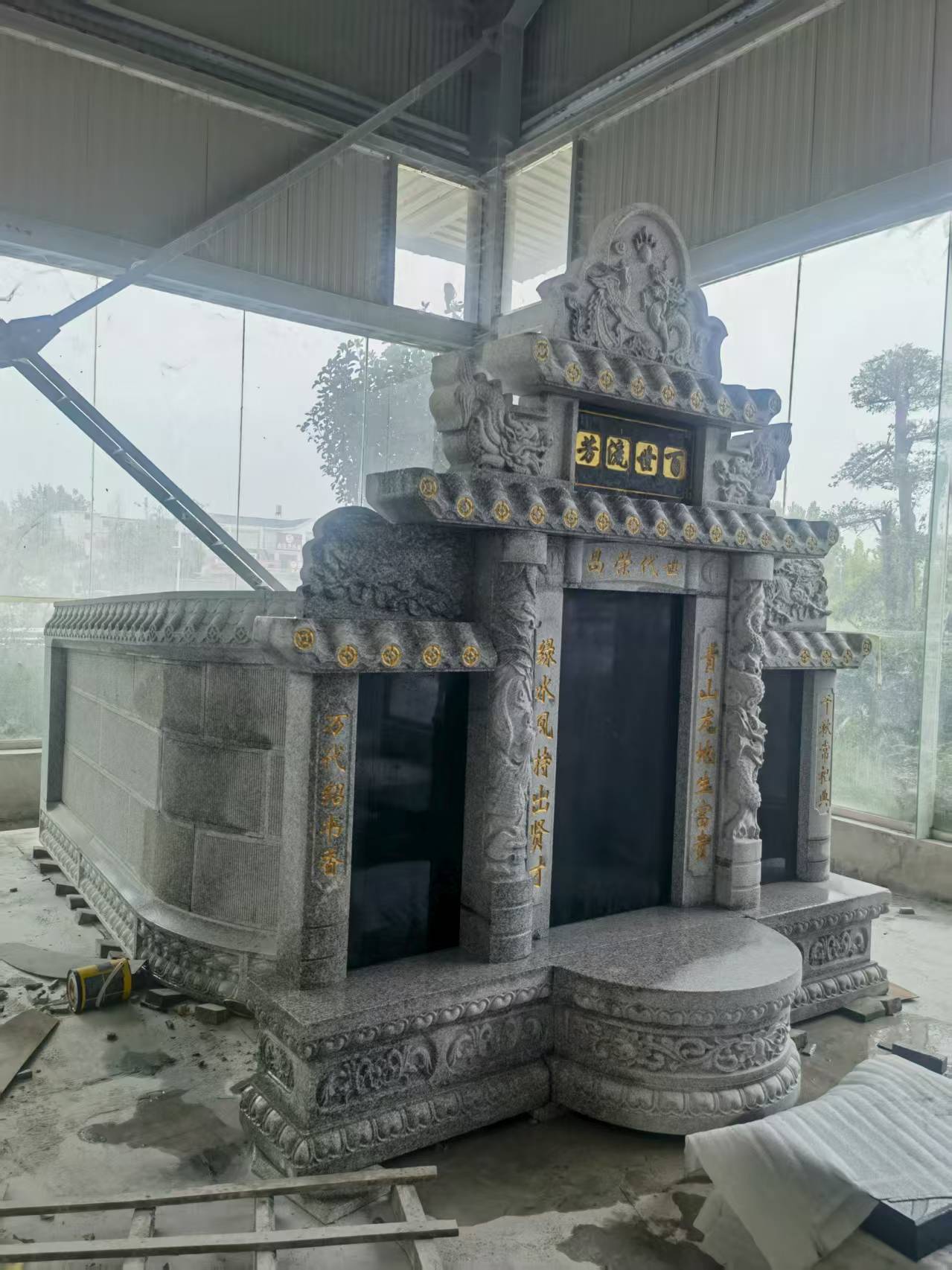 宝鸡 芝麻白墓碑效果展示图